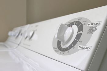 Laundry at Crestbrook Apartments & Townhomes, Crescent Spring, KY